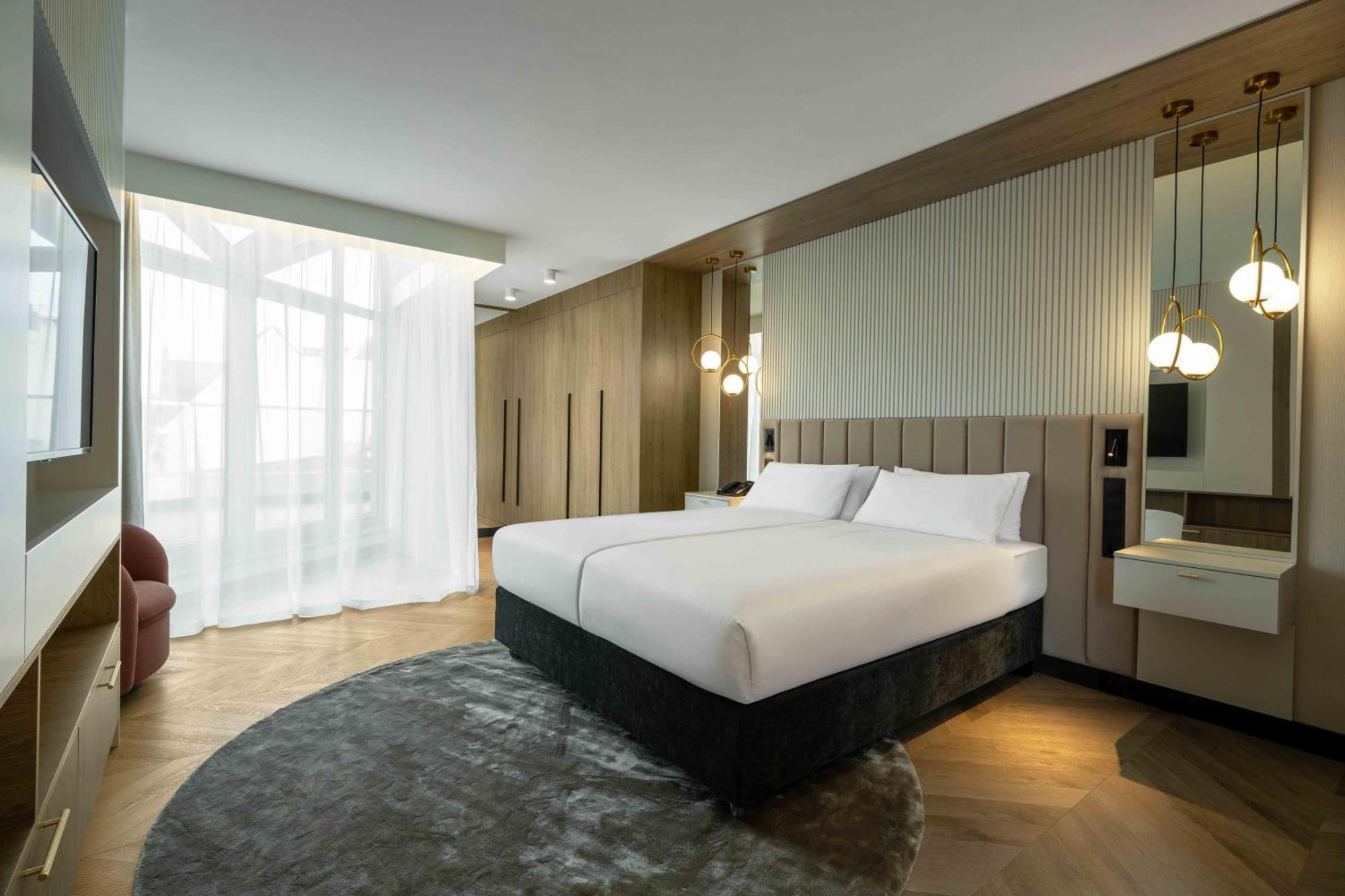 Presidential King Suite